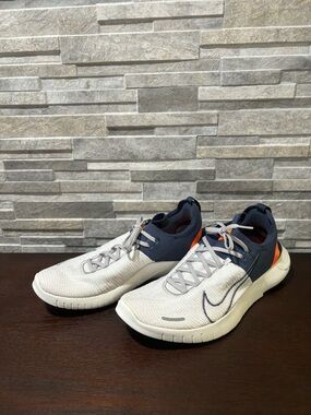 Nike Free Run Flyknit 'Next Nature Grey' size 10.5 FB1276-004